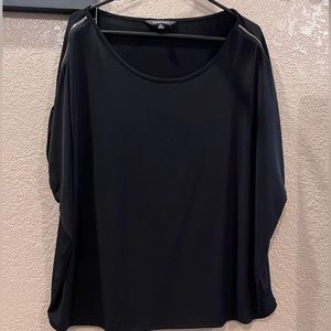 Ellen Tracy elegant black top